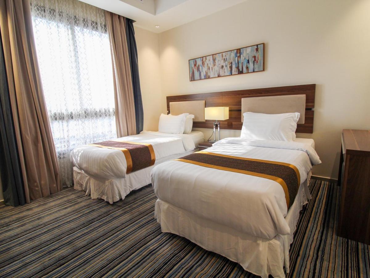 Friesian Hotel Suites Jeddah Exterior photo