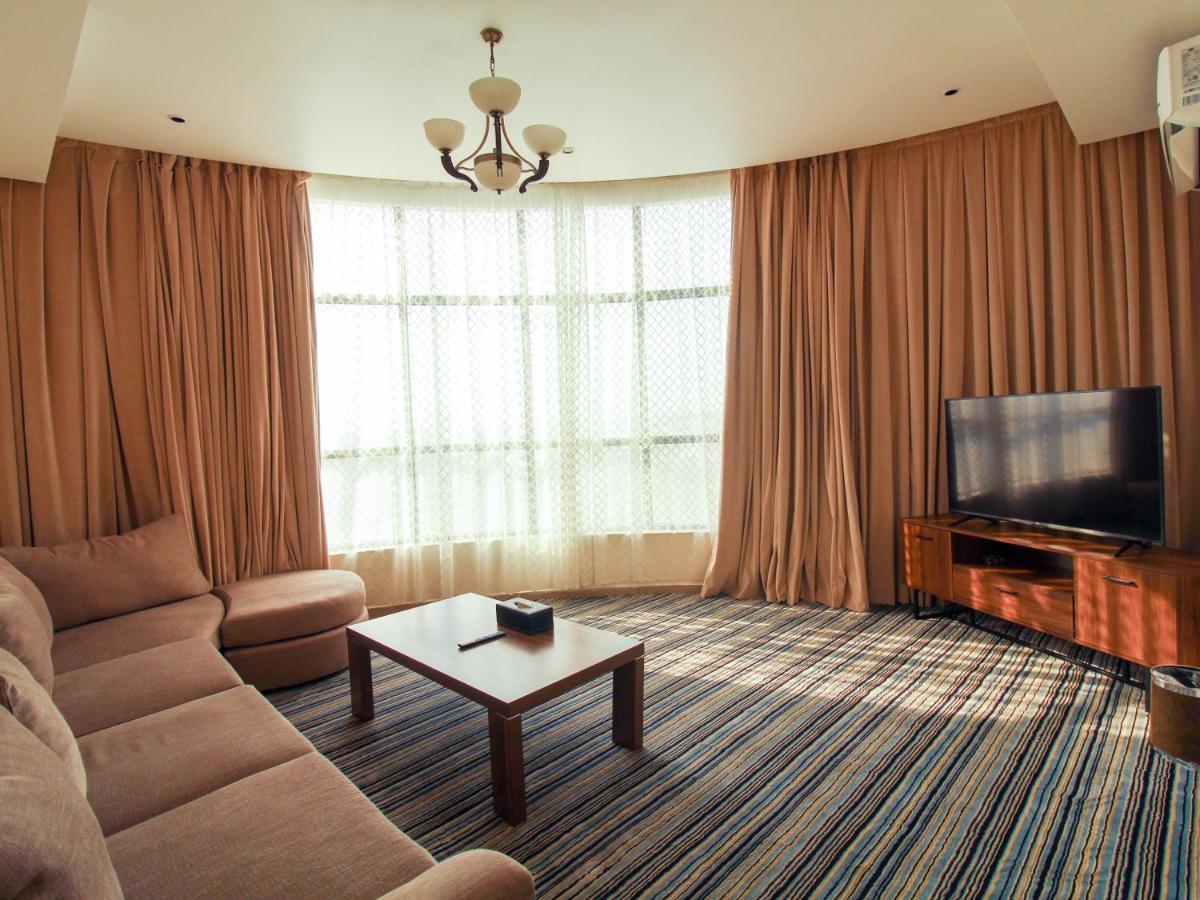 Friesian Hotel Suites Jeddah Exterior photo