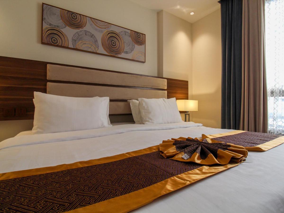 Friesian Hotel Suites Jeddah Exterior photo