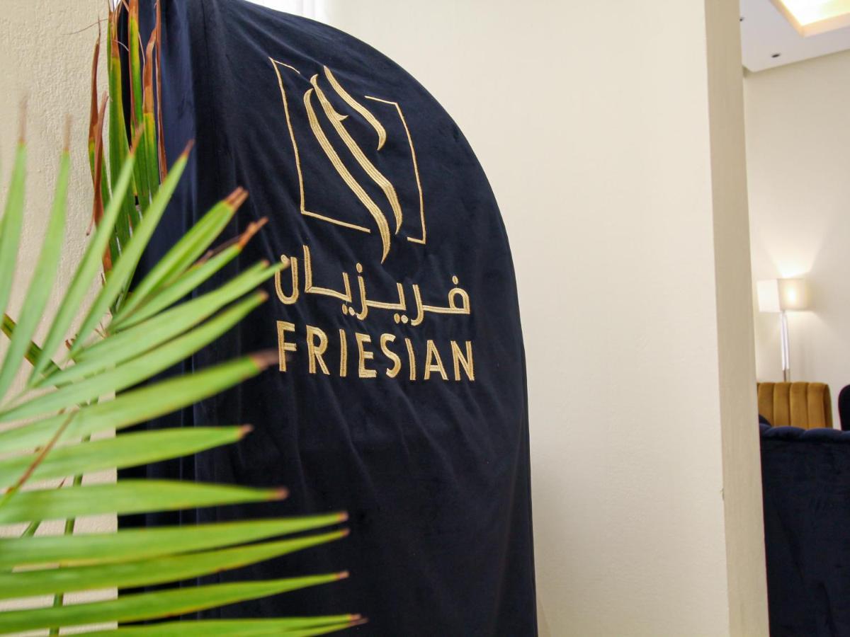 Friesian Hotel Suites Jeddah Exterior photo